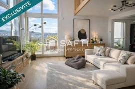 VUE INCROYABLE SUR LA SEINE DEPUIS CE SUPERBE DUPLEX