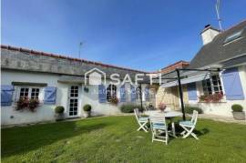 Charmante propriété avec maison et gîte, proche du port.