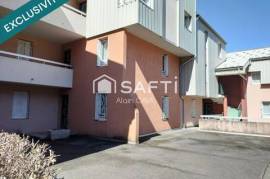 Appartement en rez de chaussée de 70m² avec terrasse,cave,parking privatif sur les hauteurs de Gap