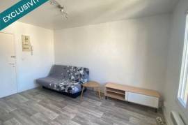 VENTE STUDIO NIORT RUE JEAN JAURES 22,67m2