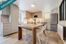 Maison en pierre rénovée, 3 chambres et terrasse