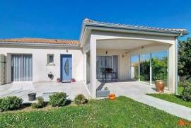 Maison contemporaine avec vue estuaire – Emplacement privilégié à Meschers-sur-Gironde
