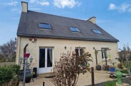 URGENT CHARMANTE MAISON NÉO-BRETONNE À ROSCOFF