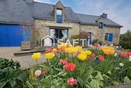Maison en pierre de caractère entièrement rénovée