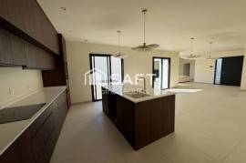 PAVILLON PLAIN PIED 3 CHAMBRES DONT UNE SUITE PARENTALE ET GARAGE A NIORT !