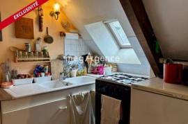 VANNES INTRAMUROS – T2 AVEC CHARME & POTENTIEL