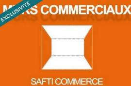 Ensemble de 3 locaux commerciaux