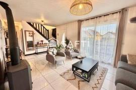 Maison familiale - 4 chambres -Sous sol total - 15 min Houdan