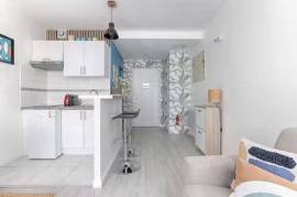 PARIS 20th arrondissement. RENTAL INVESTMENT PROPERTY. 4-APARTMENT UNIT