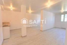 Local professionnel idéalement pour profession libérale – 53 m²
