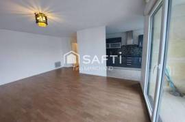 Centre-ville, résidence de standing : 3 pièces coup de cœur avec balcon !