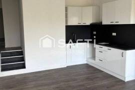 Appartement T3 avec 2 chambres et Balcon au cœur de Galgon