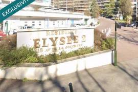 Résidence Élysée 2, piscine privée, 4 pièces traversant avec balcon - environnement calme et verdoyant