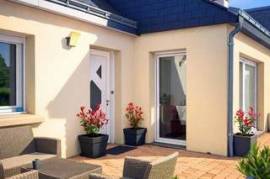 maison de plain pied avec grand garage