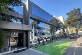 For Sale Building 875 m² in Athens