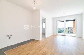 Zaprešić, center, functional business space 46 m²