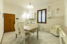 Historic Centre Living with Piazza Views – Pienza, Tuscany