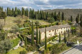 Stone country house with apartments and pool - Castellina in Chianti