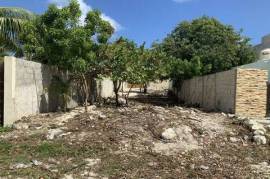 “Beach Road” Second Row Lot