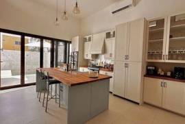 House for sale in Chelem, Yucatán, a few blocks from the sea