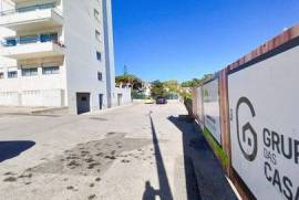 Rent Parking Place - Ericeira, A Casa das Casas
