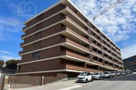 3 Bedroom Apartment for Rent in Oliveira do Douro | Vila Nova de Gaia - Porto