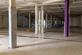 Commercial unit for rent on 1º de Maio Avenue, Marinha Grande