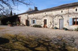 Traditional Detached Stone Farmhouse With A Pool - €258,500