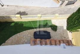 3 Bedrooms - Villa - For Sale 3 Bedrooms - Villa - For Sale