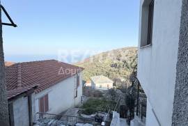 Building 135 sq.m for sale