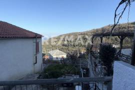 Building 135 sq.m for sale