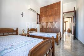 Building 199 sq.m for sale