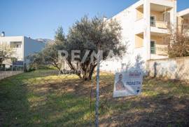 Plot 381 sq.m for sale