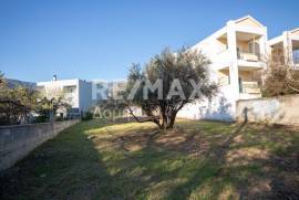 Plot 381 sq.m for sale