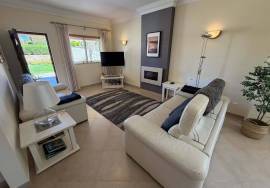 Semi-Detached Villa Located in the Prestigious Boavista Golf Semi-Detached Villa Located in the Prestigious Boavista Golf
