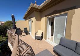 Semi-Detached Villa Located in the Prestigious Boavista Golf Semi-Detached Villa Located in the Prestigious Boavista Golf