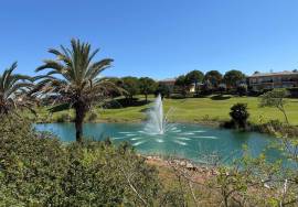 Semi-Detached Villa Located in the Prestigious Boavista Golf Semi-Detached Villa Located in the Prestigious Boavista Golf