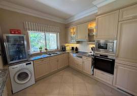 Semi-Detached Villa Located in the Prestigious Boavista Golf Semi-Detached Villa Located in the Prestigious Boavista Golf