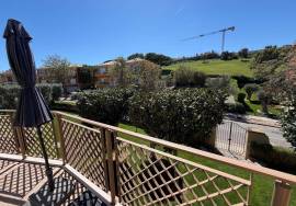 Semi-Detached Villa Located in the Prestigious Boavista Golf Semi-Detached Villa Located in the Prestigious Boavista Golf