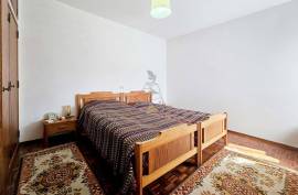 Exclusive farm with 3 bedroom villa and strategic location in Armação de Pêra