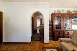 Exclusive farm with 3 bedroom villa and strategic location in Armação de Pêra