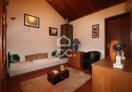 UNIQUE OPPORTUNITY – T2 WITH ATTIC IN THE URBANIZATION OF LORETO | TOP FLOOR