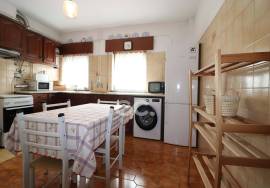 UNIQUE OPPORTUNITY – T2 WITH ATTIC IN THE URBANIZATION OF LORETO | TOP FLOOR