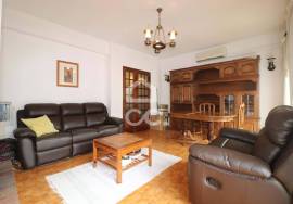 UNIQUE OPPORTUNITY – T2 WITH ATTIC IN THE URBANIZATION OF LORETO | TOP FLOOR