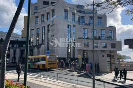 Modern Office Space in Central Funchal