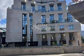 Modern Office Space in Central Funchal