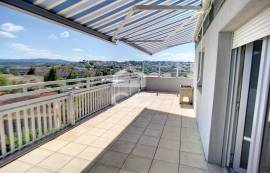 2 bedroom apartment for rent to students