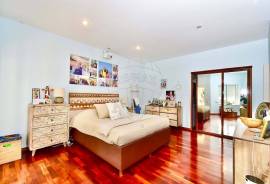 Exclusive Villa in Azeitão — Space, Nature & Investment Potential