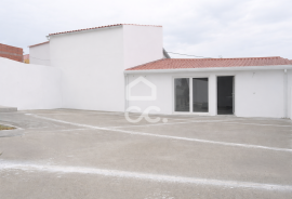 3-Bedroom Fully Renovated Villa in Lourinhã – Comfort, Modern Living, and Quality of Life Near the Sea