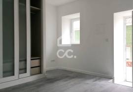 3-Bedroom Fully Renovated Villa in Lourinhã – Comfort, Modern Living, and Quality of Life Near the Sea